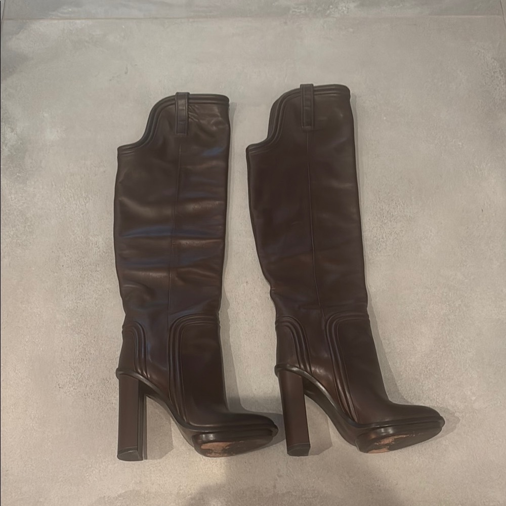 Gucci Leather Brown OTK Heeled Boots 38.5 ❤️💚